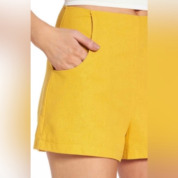 Nordstrom Leith Mustard Yellow High Waist Shorts size Medium - Picture 3 of 5